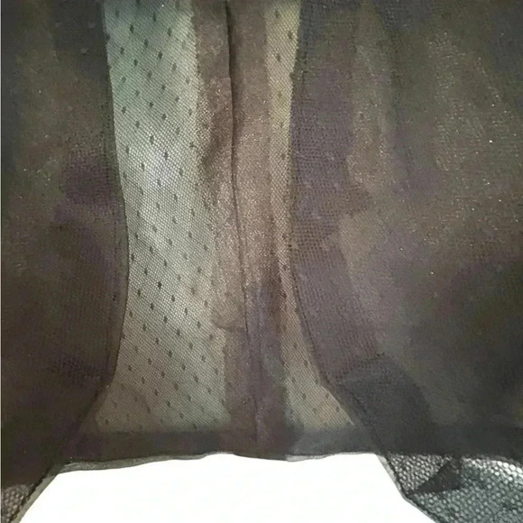 Beautiful Black Woman’s Lace puffed Sleeve Bolero Jacket - Picture 12 of 15